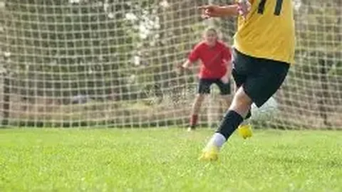 邓启悦回忆湖人生涯：高薪却遭禁赛无缘赛场